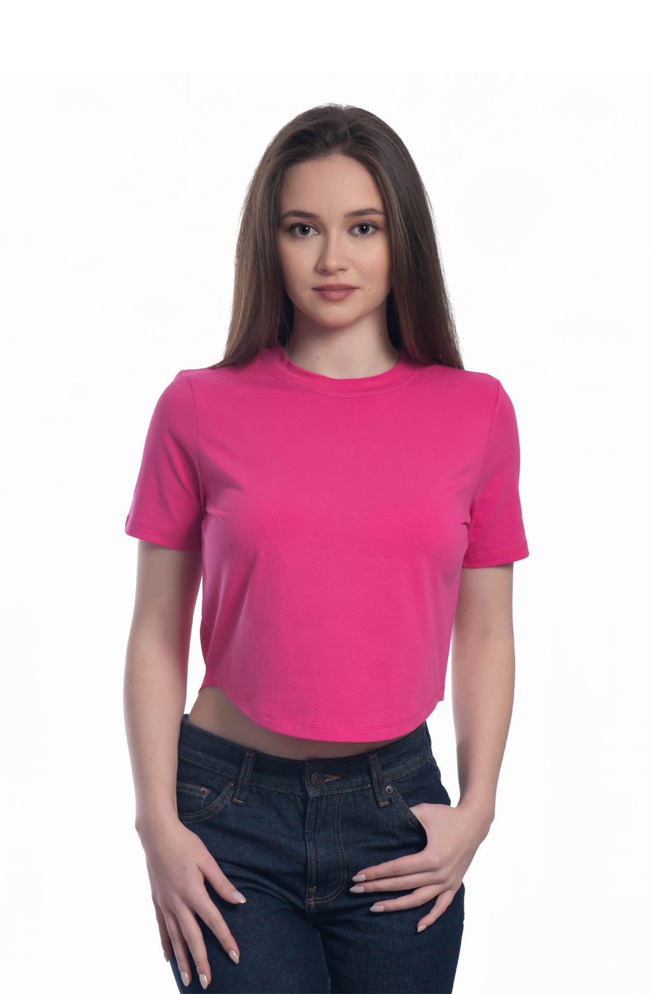 haut court à manches courtes et col rond pour femme